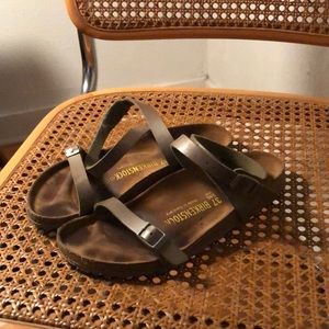 BIRKENSTOCK Daloa EUC